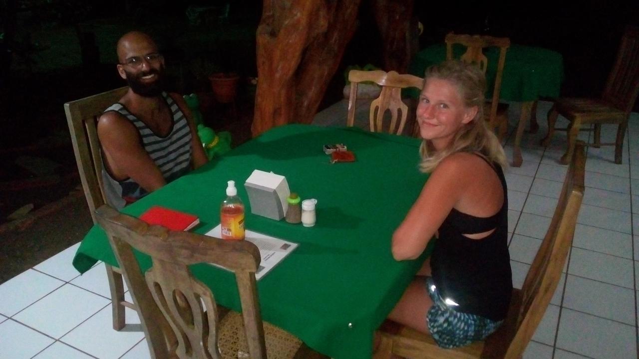 Hostal Y Restaurante Rancho Merida Luaran gambar